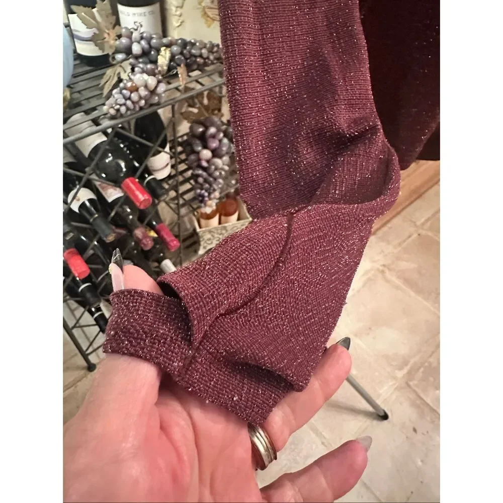 Lululemon sparkly top